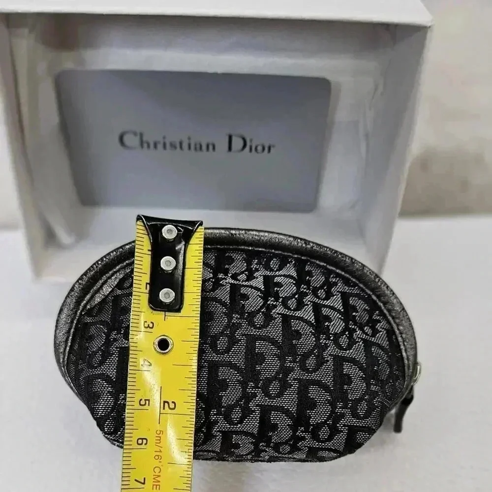 Dior Oblique Jacquard Petite Pouch - Picture 9 of 10